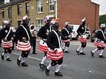 Controversial troupe of Morris dancers who were thrown out of a national body dance again