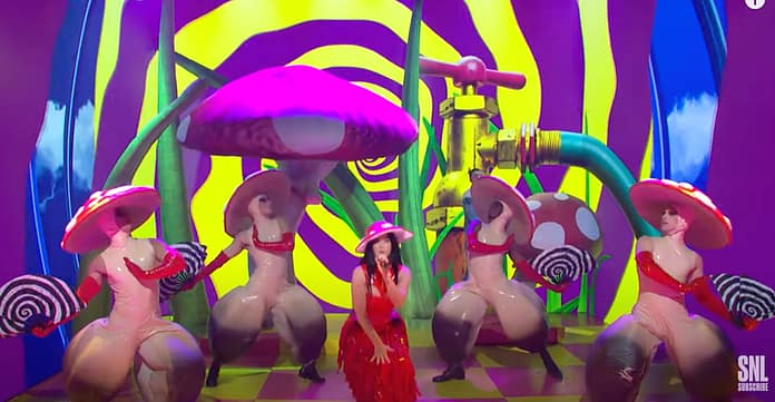 ‘SNL’: Watch Katy Perry Dance With Penis Toadstools