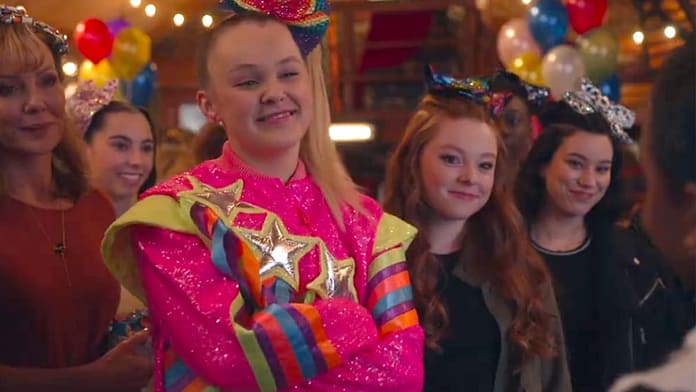 ‘The J Team’ Teaser: JoJo Siwa Is a Determined Dancer in New, Live-Action Musical (Video)