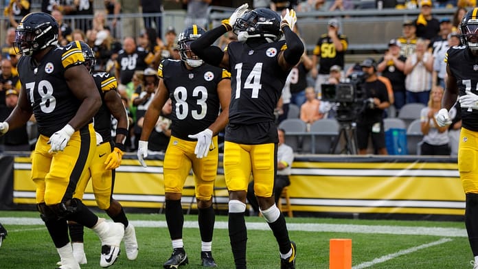 Steelers rookie WR George Pickens celebrated his first TD by doing Antonio Brown’s dance