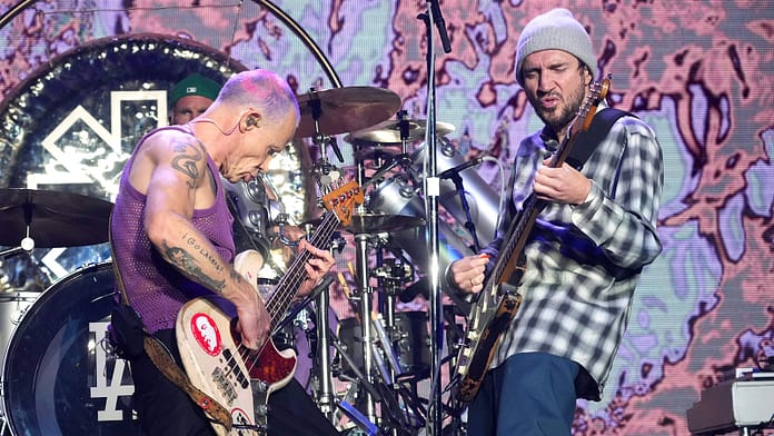 John Frusciante says he views bass as the lead instrument in Red Hot Chili Peppers: “I see each song as being like a bass solo where I’m there to support it”