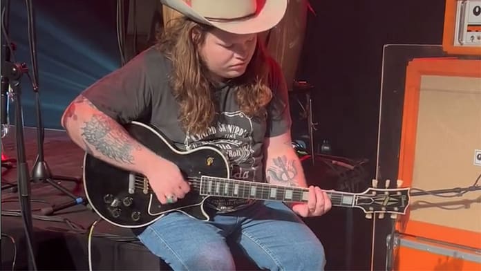 Watch Marcus King play a 1955 Gibson Les Paul Custom once owned by Paul Kossoff and Eric Clapton