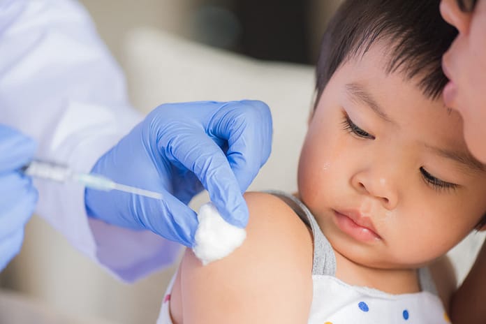 Worried Parents Scramble to Vaccinate Kids Despite FDA Guidance