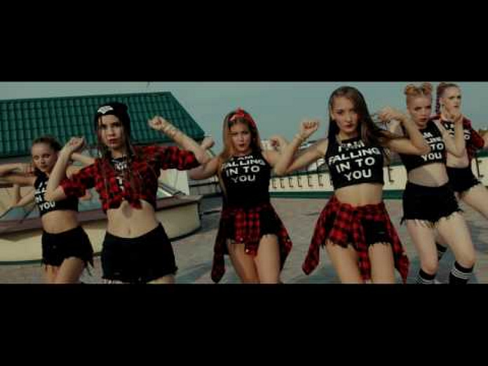 Cheeky Girls Dance Studio ONE WAY by ALEXKFILMS