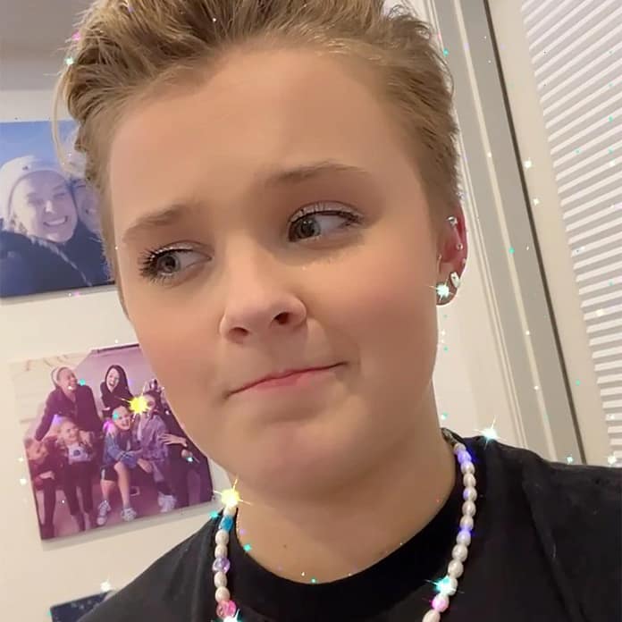 JoJo Siwa Reveals “Bald Spot” and Stress Rash From Dance Moms