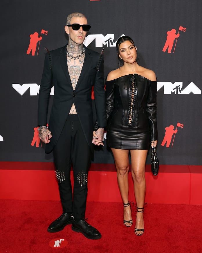 Kourtney Kardashian, Travis Barker want a baby, visit doctor in Hulu trailer